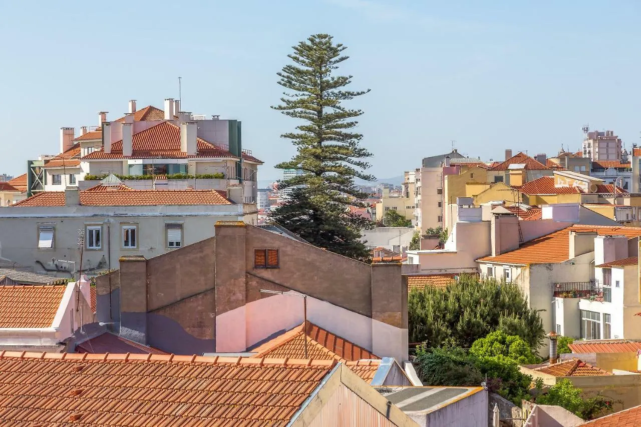 Renovated Sunny Apartment With Amazing Sunset Balcony , By Timecooler Lisboa