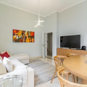 Apartamento T3 Com Piscina Tenis Ginasio E Parq Infant, Lisboa